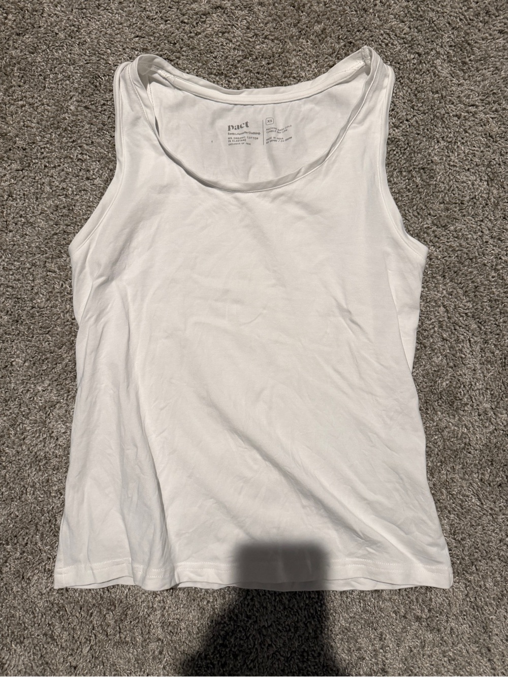 Pact Women’s White Scoop Neck Tank Top
